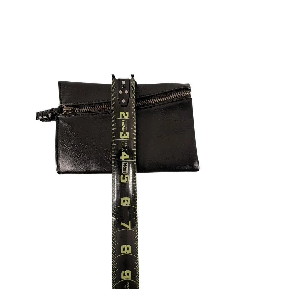 Universal Thread Wristlet Pouch Womens OS Black Excellent Faux Leather Zipper